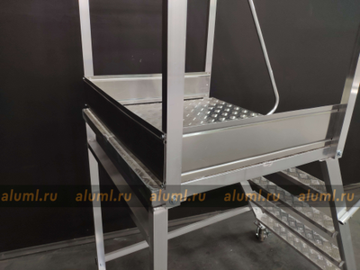 Лестница с площадкой ЛС-1.25