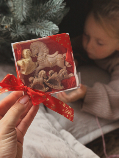 Набор шоколадных лошадок