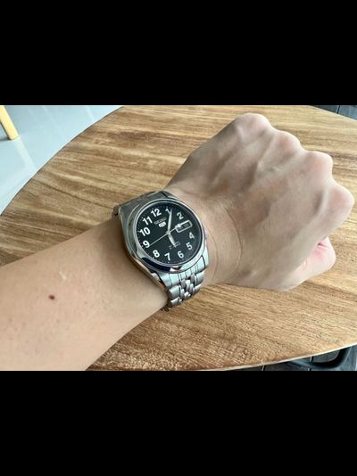 Наручные часы Seiko SNK381K1