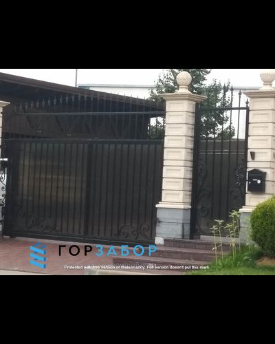 Красивая калитка кованая KK1504