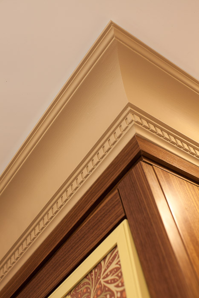 Потолочный плинтус Orac Decor CX107 Orac Axxent карниз с орнаментом из дюрополимера