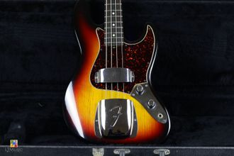 1996 Fender American Vintage Reissue AVRI &#039;62 Jazz Bass G&amp;G