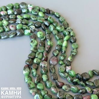 Цоизит с корундом галтовка 8-12 мм, цена за нить 19 см