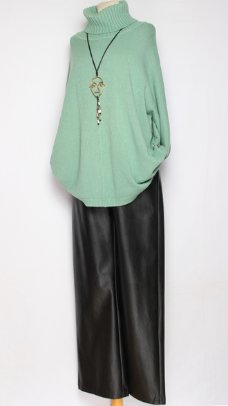 Брюки экокожа "ПРЯМЫЕ ТРУБЫ" черные р.28,29