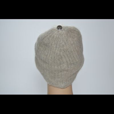Шапка Vizio 1384 CY белая с бежевым