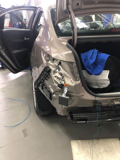 Контроль слепых зон SmartAssist