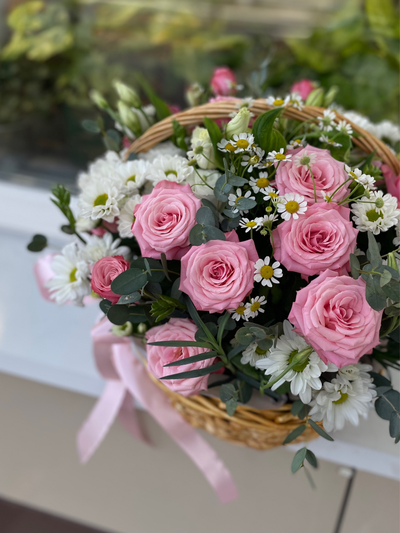 Композиция в корзинке