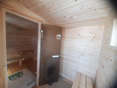 Баня 2*4 м, крыша 1 скат, топка внутри