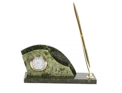 Визитница фигурная из змеевика