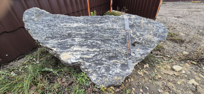 Валун гранитный, фракция 500-3000 мм