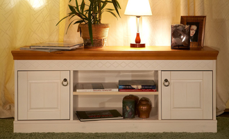 ТВ-Тумба Дания из массива сосны 129,5 х 40 х 54 см