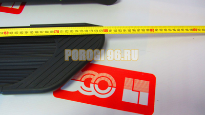 Пороги подножки "Luxe Black" 1800 мм для Toyota FORTUNER II 2015-