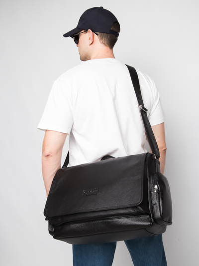 Кожаная мужская сумка Toara black (арт. 5058-61)