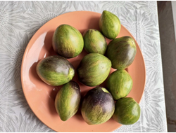 Томат Черное сердце Джи Даблъю Ар (GWR Black Hearts)