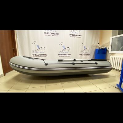 Моторная лодка REEF 325 НДНД