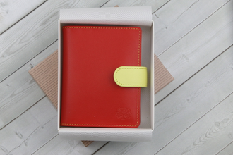 Визитница QOPER Credit card holder red