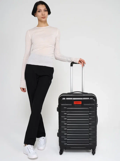 Чемодан для путешествий M Optimum Travel, черный