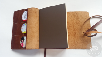 Блокнот в мягкой обложке из натуральной кожи с гравировкой логотипа