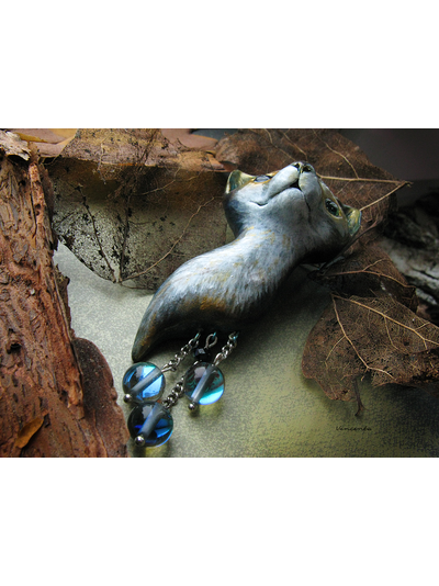 Волшебная брошь "Ледяная Лисичка - Хозяйка Зимнего Леса"