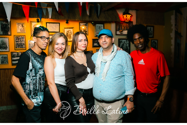 BRILLO LATINO PARTY 07.05.2023