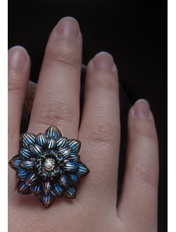 Космическое кольцо-цветок "Свет Полярной звезды"