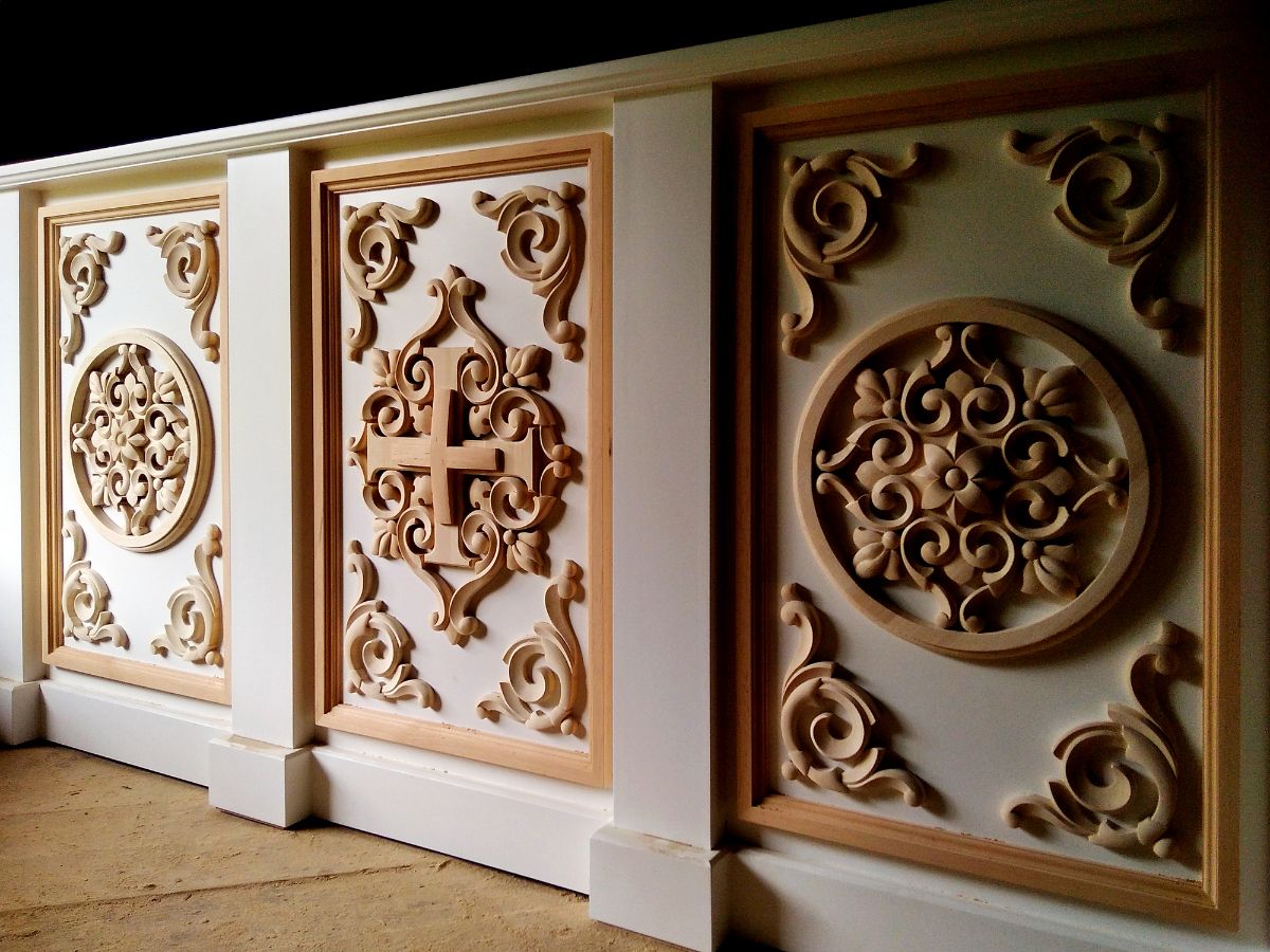 Церковная резная мебель