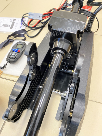 Носовой электромотор SEA-PRO 65L GPS черный ОПТИМА