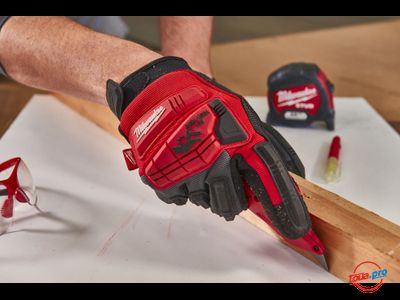 Перчатки Milwaukee с защитой от удара