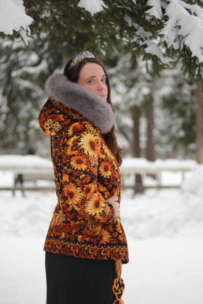 Куртка из павлопосадского платка Солнце