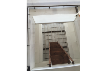 Пологая лестница с удобным входом  погреб