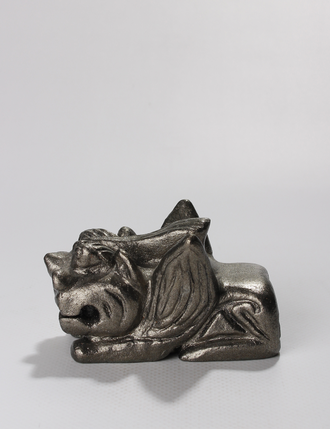 Пи Яо Могущественный защитник  серебристый