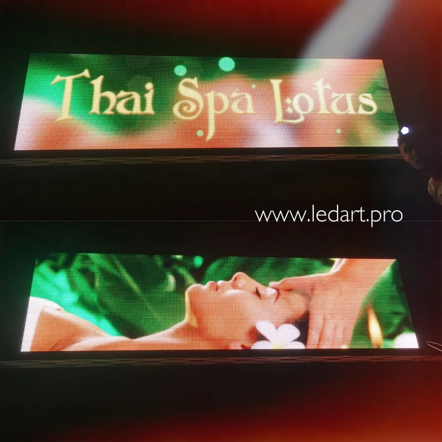 Светодиодная видеовывеска Р10 размером 101х357 см