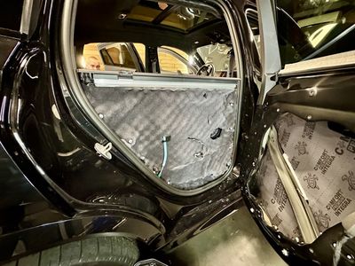 Шумоизоляция BMW X6 / БМВ Х6