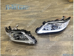 Фары Toyota Camry 40 в стиле Lexus бегающие (светлые)