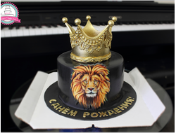 Торт со львом и золотой короной
