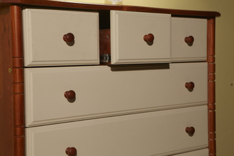 Комод Айно №1 из массива сосны семь ящиков 88 Х 44,5 Х 92 СМ