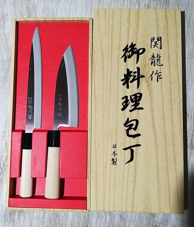 ЯПОНСКИЕ НОЖИ (набор из 2-х ножей)