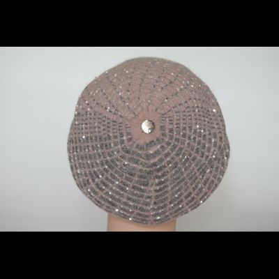 Vizio 6937 берет Италия вязаный розово - серый с пайетками