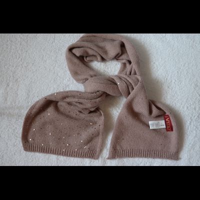 Розовый шарф с пайетками Италия Vizio