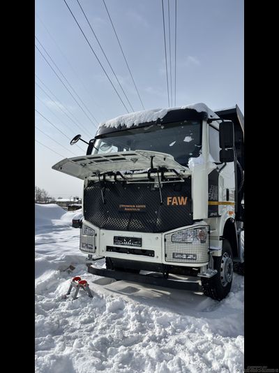 Утеплитель капота Грузовик FAW J6