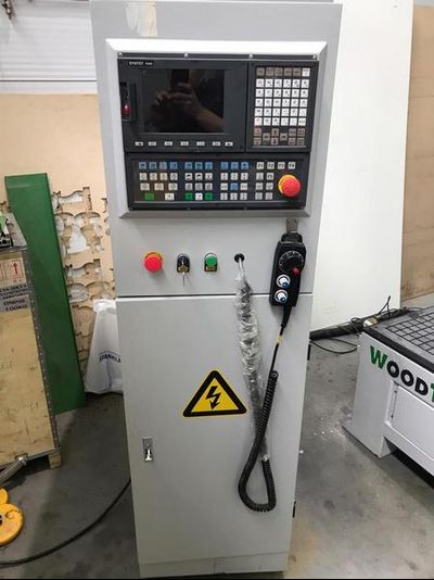 Фрезерно-гравировальный станок с ЧПУ WoodTec VA 2030 4-axis