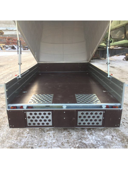 Прицеп ЛАВ-81013A с пластиковой крышкой