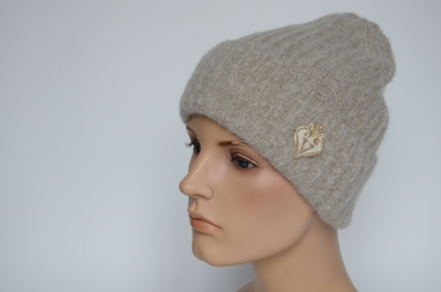 sero-bezhevaya-shapka-vyazanaya-s-otvorotom-vizio-italiya-8050