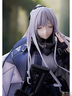Фигурка 1/7 AK-12