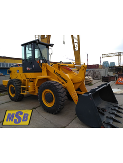 Стекло на фронтальный погрузчик LiuGong 836