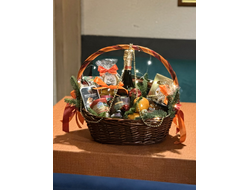 Корзина новогодняя «Огненная лошадь»