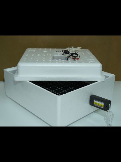 Автоматический инкубатор ИБ2НБ на 63 яйца с терморегуляторами 220 В и 12 В (с электроприводом ЭП-5) / вариант 4