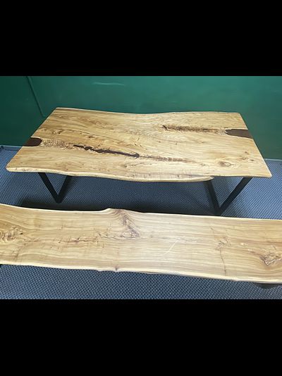 большой стол для веранды из массива