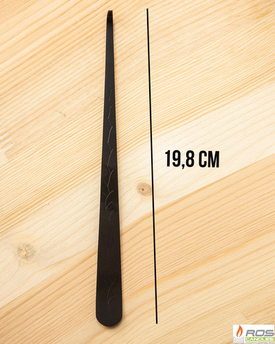 Свечной крючок