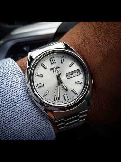 Наручные часы Seiko SNXS73J1